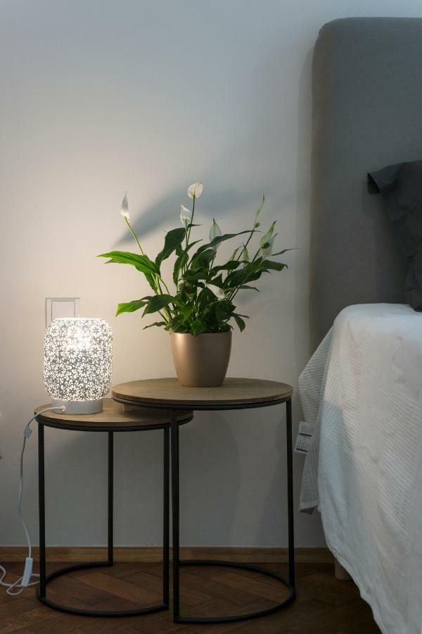 Kent Ridge Loft Apartment ปราก ภายนอก รูปภาพ